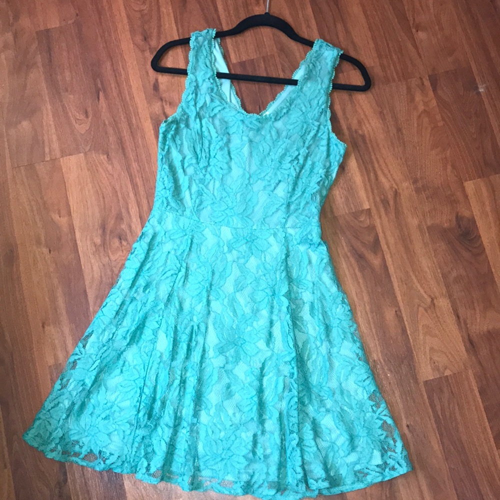 Lacey green dress